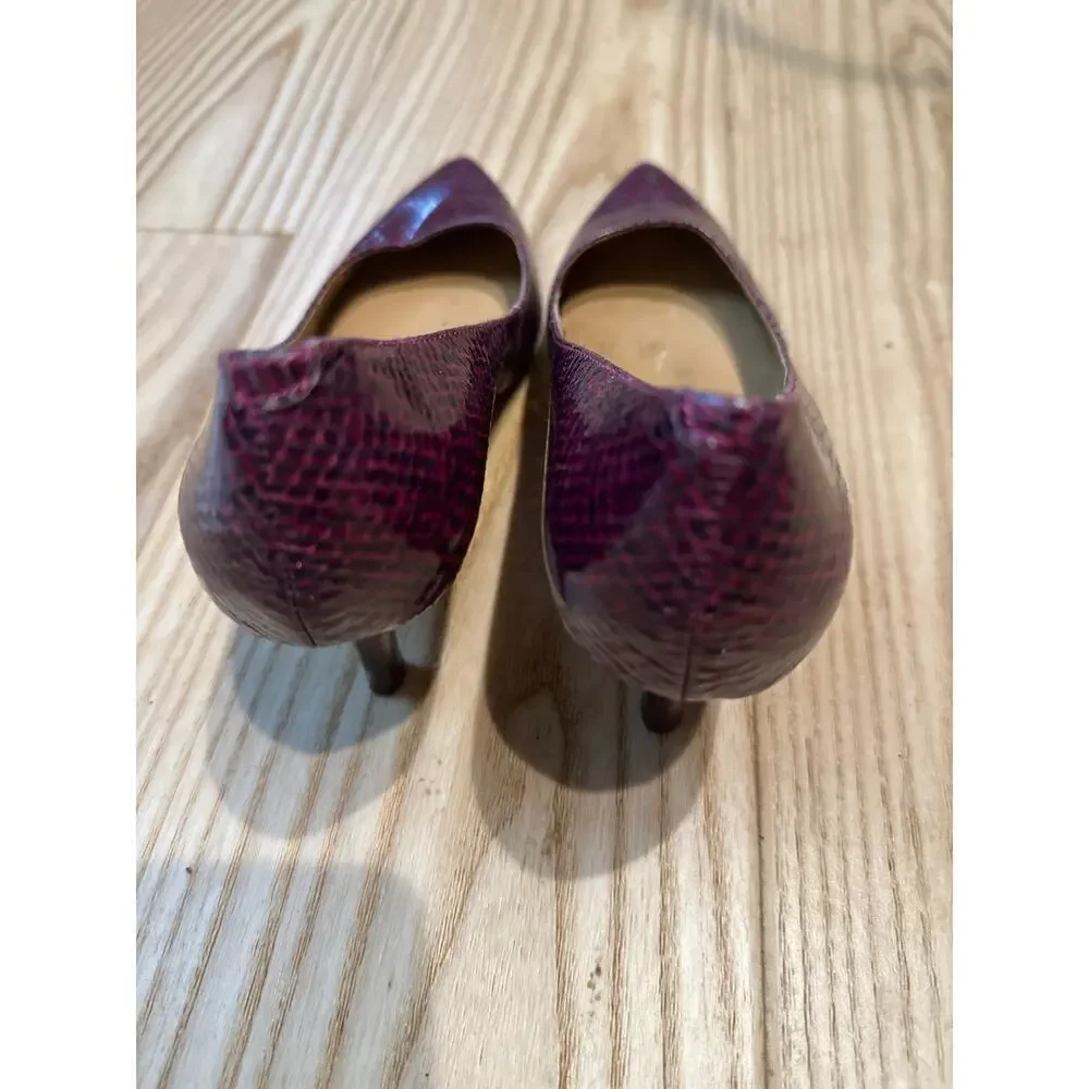 Nine West Heels, Women’s size 6,, burgundy - Picture 3 of 8